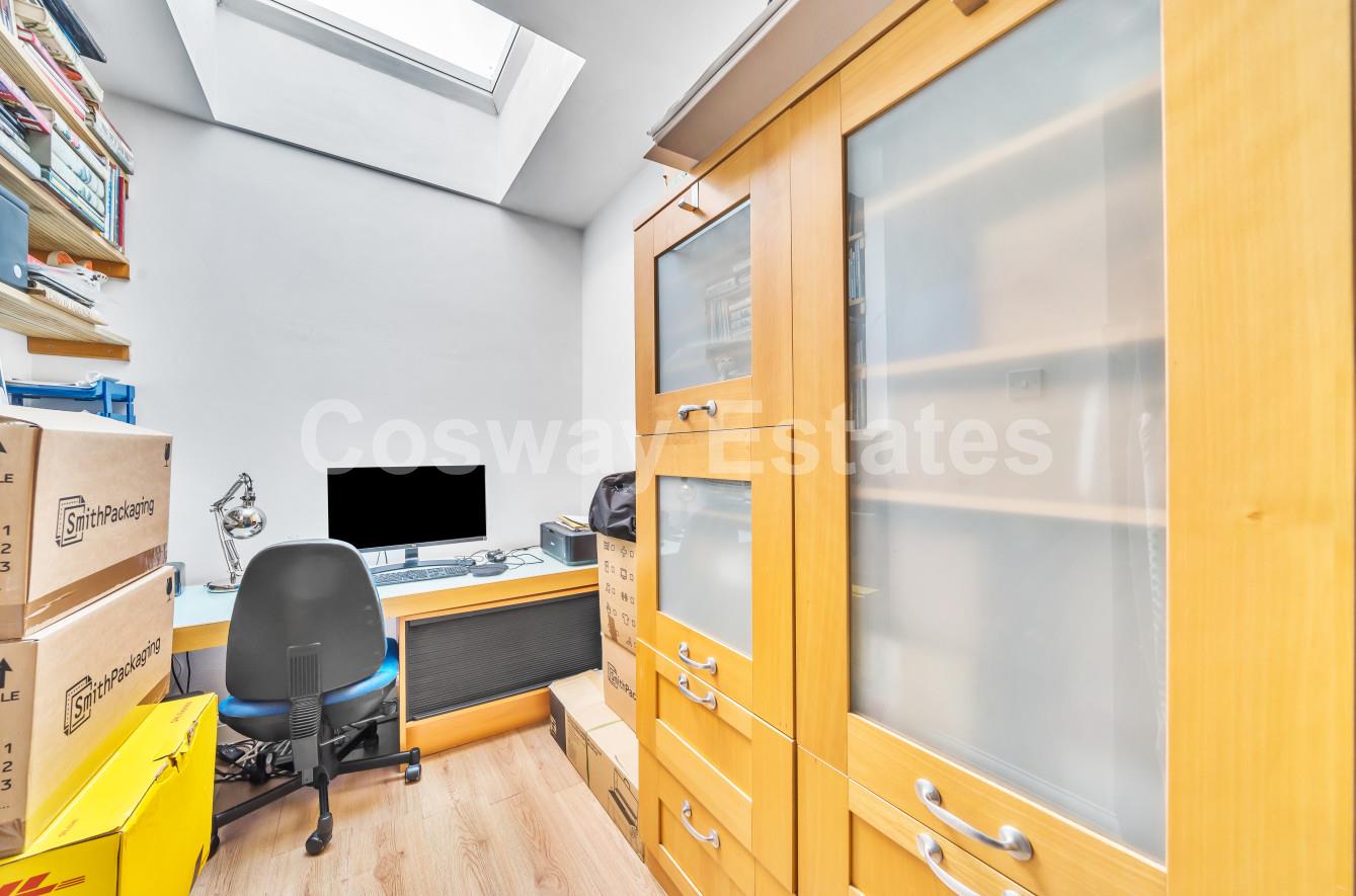 Hillside Grove, Mill Hill, NW7, Mill Hill